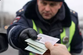 3 документа, которые инспектор ДПС не вправе требовать: понятная памятка для водителей